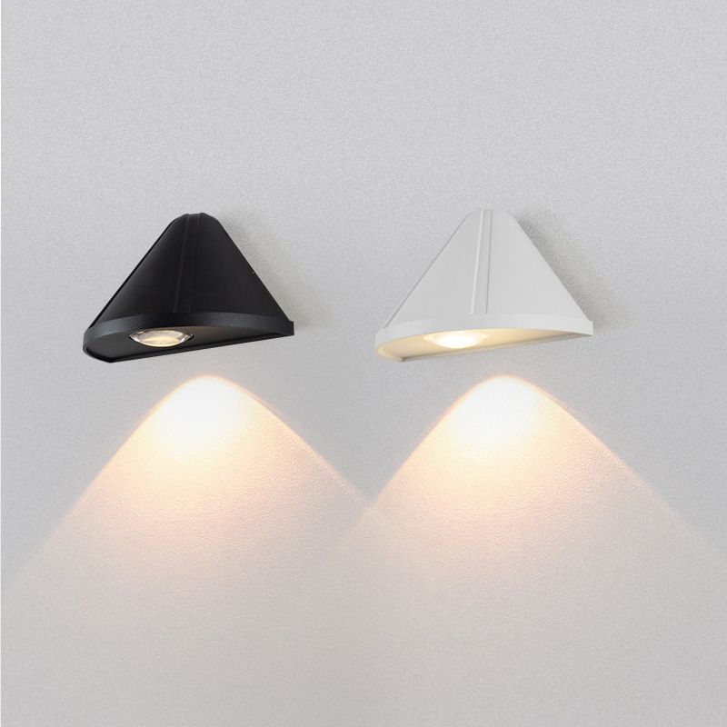 กันน้ําในร่มกลางแจ้งไฟ LED ผนั - Xl Outdoor Lighting บทวิจารณ์และราคา