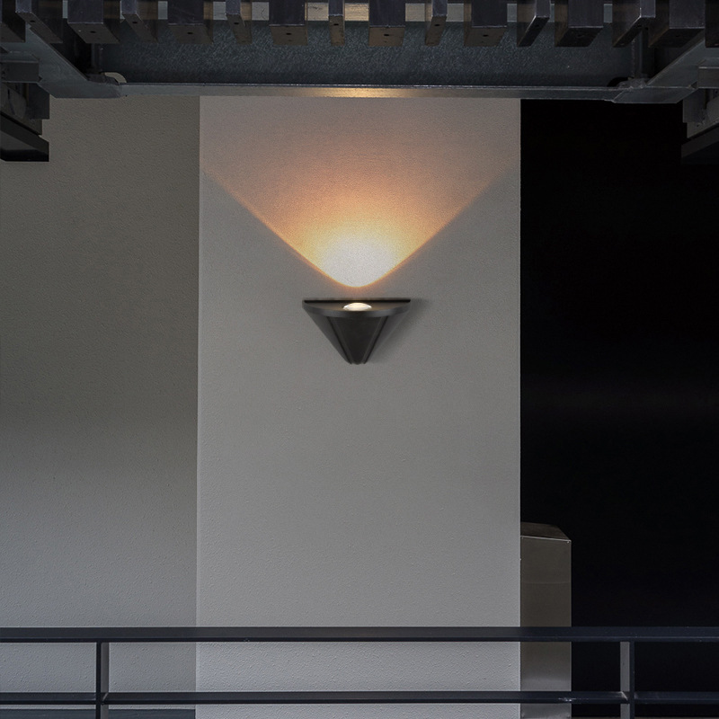 กันน้ําในร่มกลางแจ้งไฟ LED ผนั - Xl Outdoor Lighting บทวิจารณ์และราคา